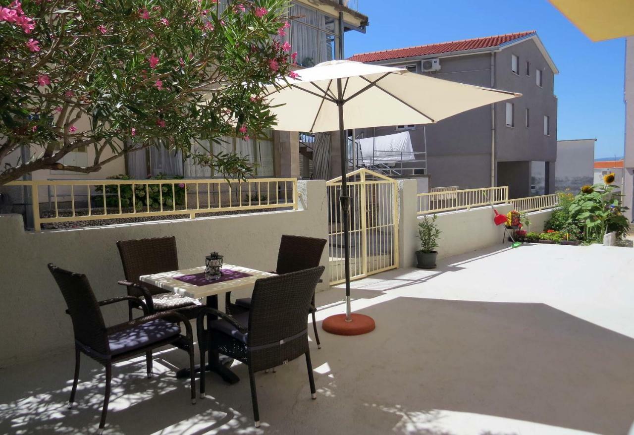 Apartman Jakir Baska Voda Luaran gambar