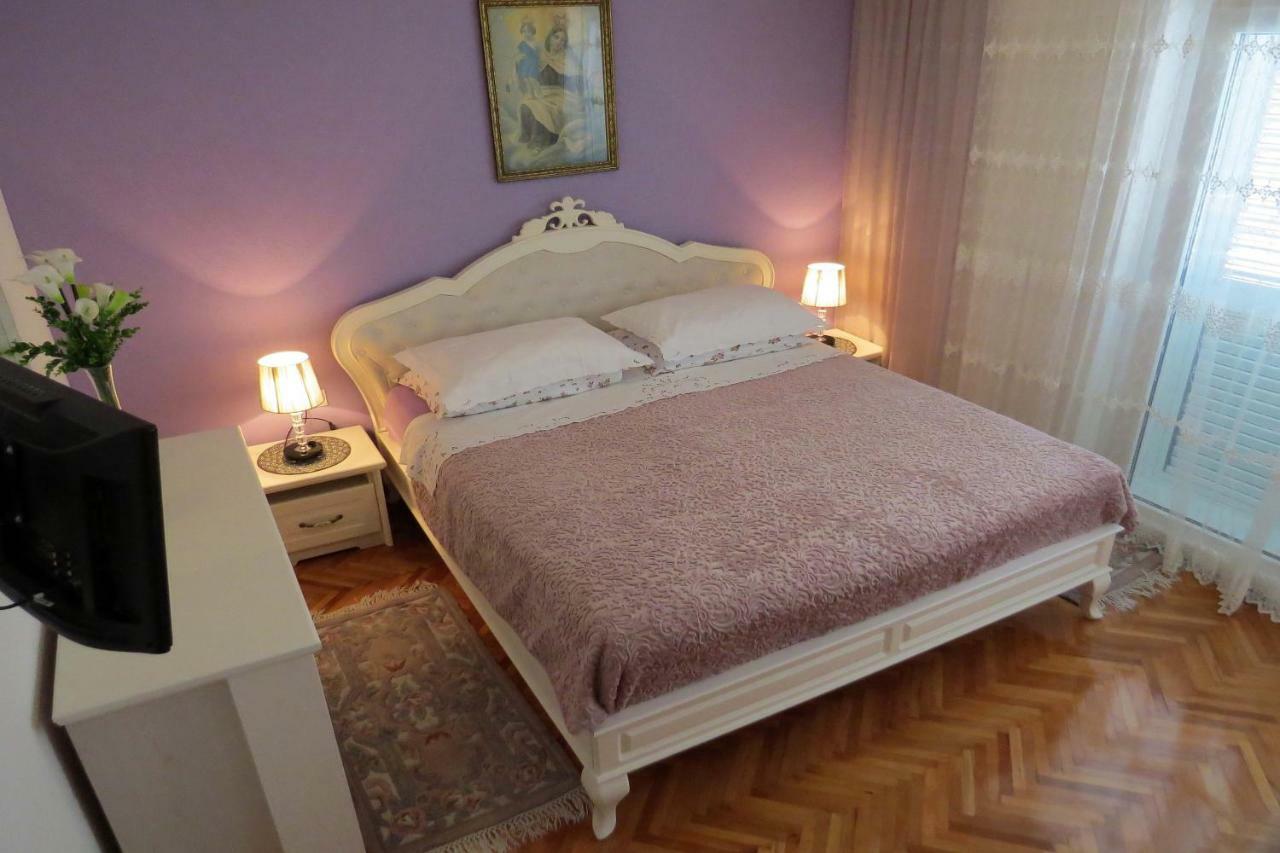 Apartman Jakir Baska Voda Luaran gambar
